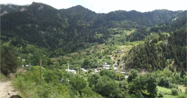Ağıllar köyü, Artvin Merkez