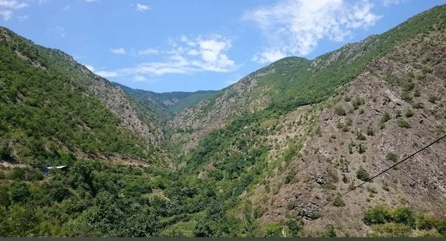 Çimenli köyü, Artvin Merkez